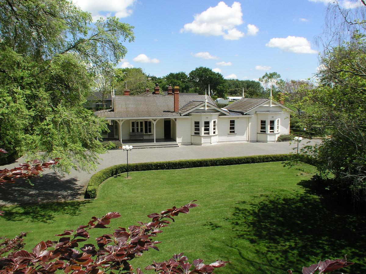 Oak Lane Lodge Hamilton Exterior photo